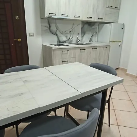 Mali Robit Mediu 07 * Golem (Tirana)