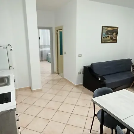 Mali Robit Mediu 07 Apartment *